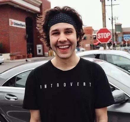 网红爆料小哥视频大全,揭秘热门视频背后的故事